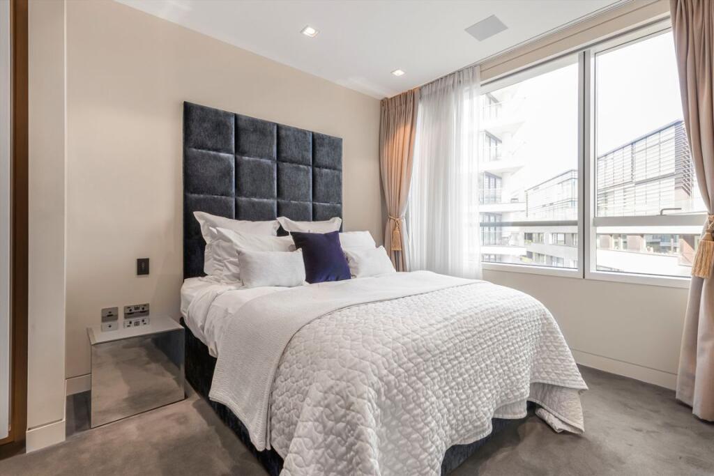 Apartment in London, One Tower Bridge, Old Kent Road - View 5