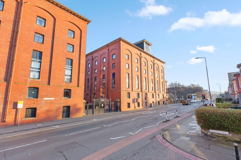 Main image of property: 165/26 Slateford Road, Slateford, Edinburgh, EH14 1PD