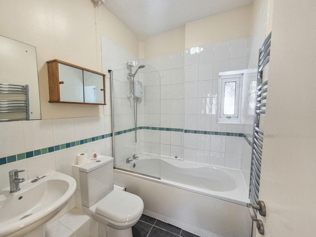 Apartment in Torquay - View 5