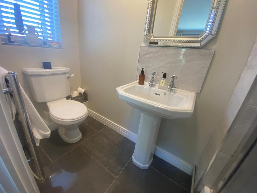 House in Walsall, West Midlands - View 4