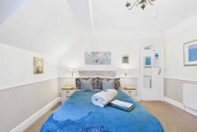 Bedroom Seven