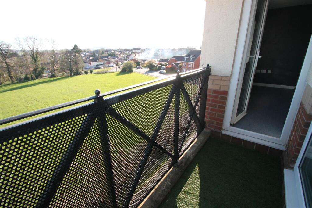 Additional image 21 of Cavalier Drive, Halesowen