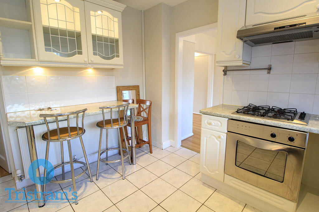 House in Nottingham, Highbury Vale - More