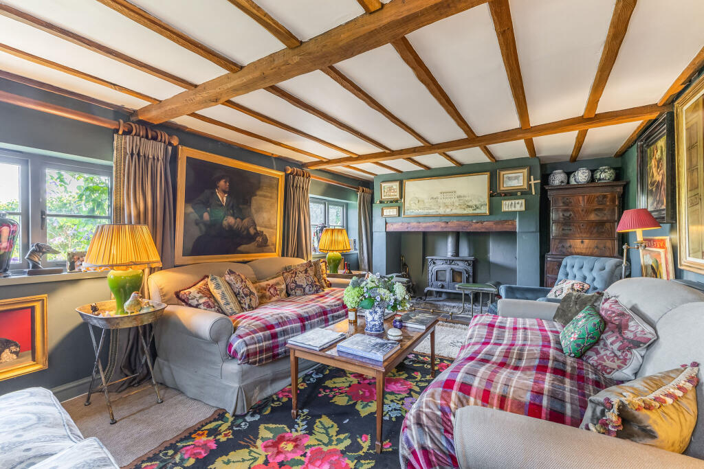 House in East Hampshire, Colemore, Colemore and Priors Dean - View 3