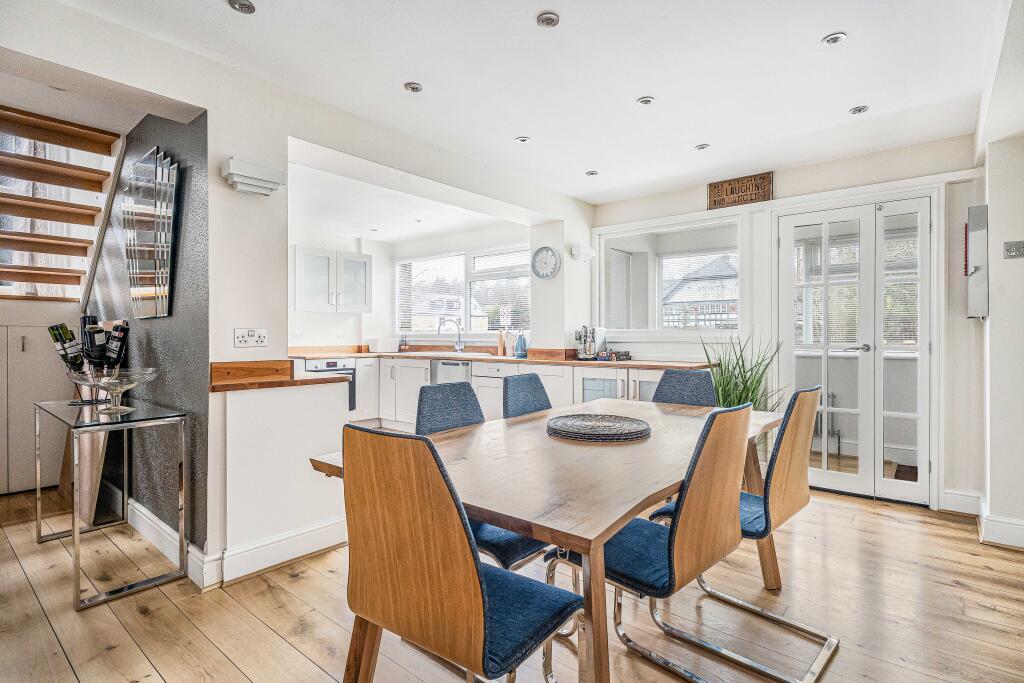 Additional image 4 of Great North Road, Welwyn, AL6