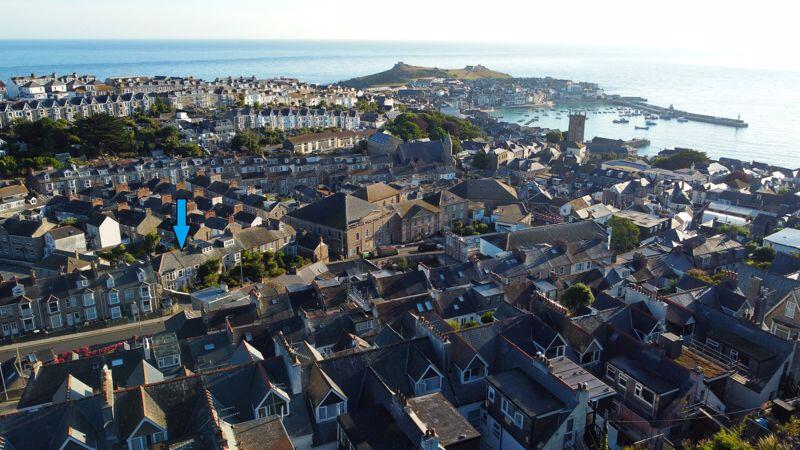 5-bed terraced on North Terrace, St Ives, Cornwall , £375,000