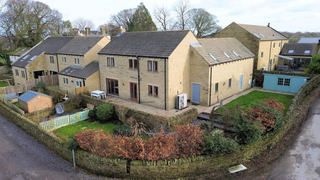 The Croft, Thurgoland, Sheffield, S35 7ES photo 2