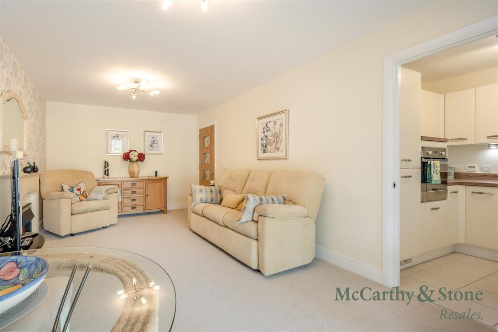 Apartment in Worcester, Barbourne - More