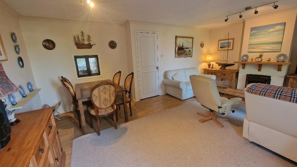 House in Portsmouth - More