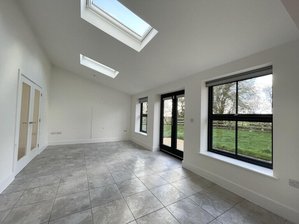 House in Leicester - View 5