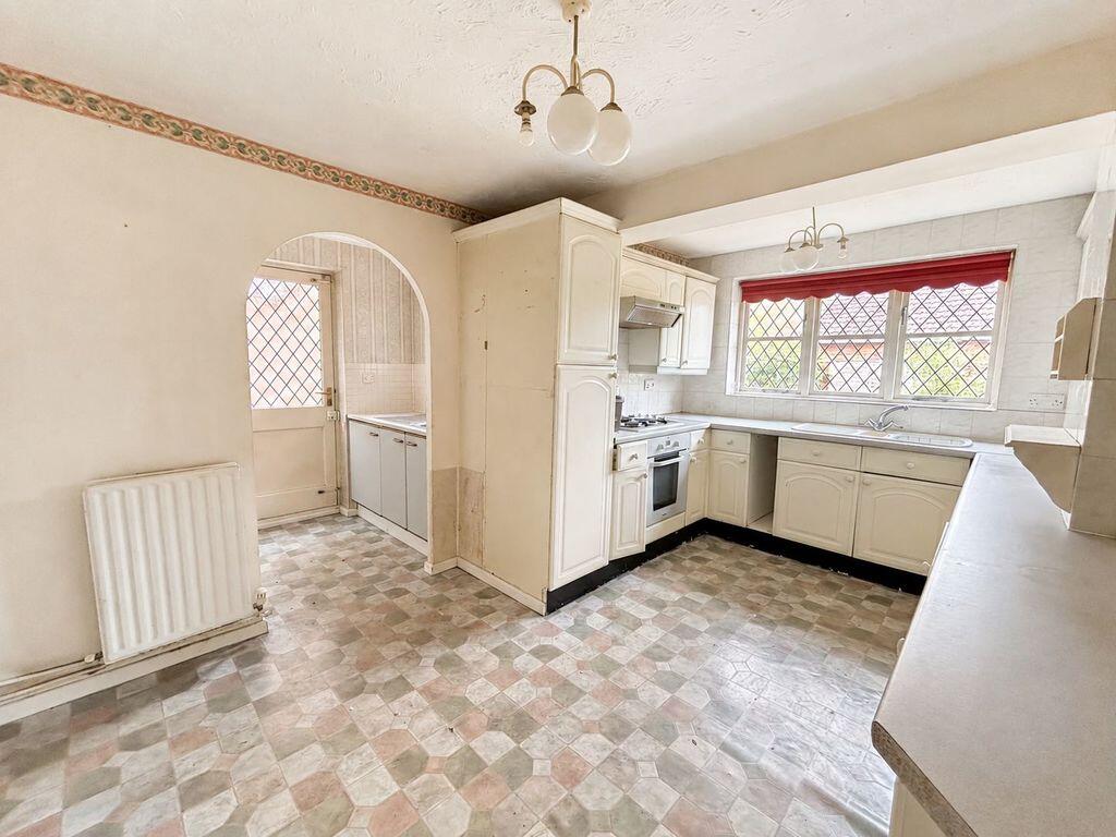 House in Salisbury - View 5