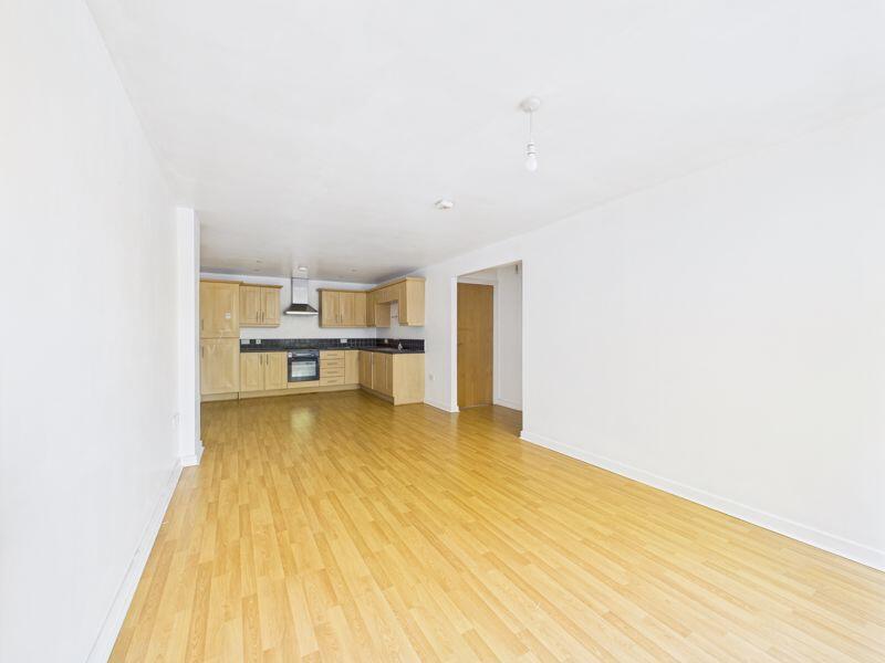 Broadway, Chadderton, Oldham, OL9 photo 2
