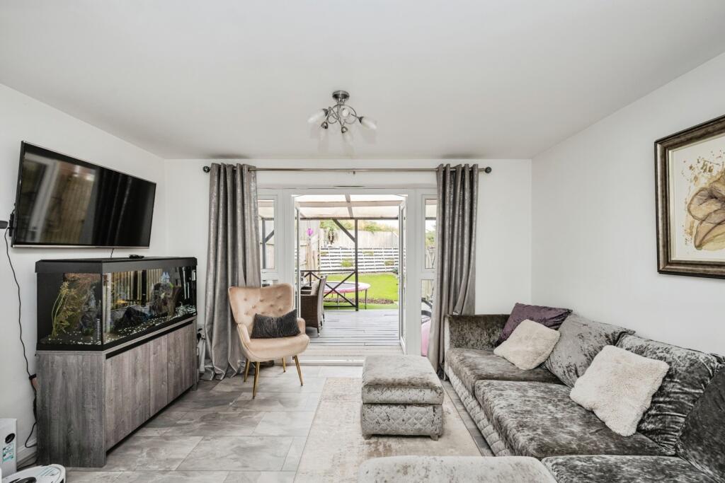 House in Swansea - View 2