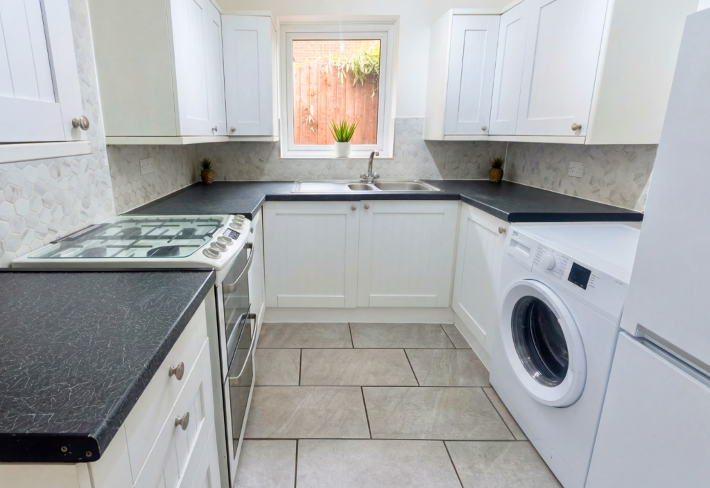 Bridport Close, Lower Earley, Reading - View 3