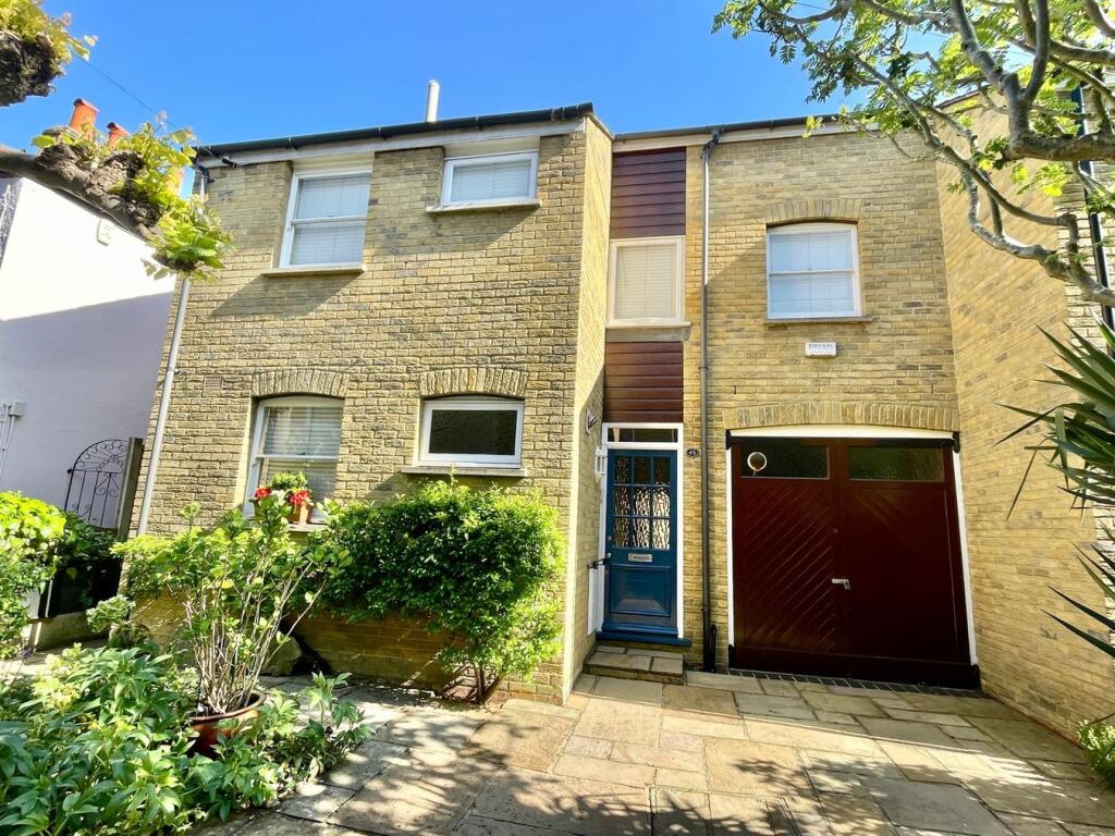 Main image of property: Chancery Lane, Beckenham, BR3