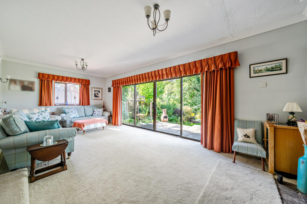 House in Guildford - View 5
