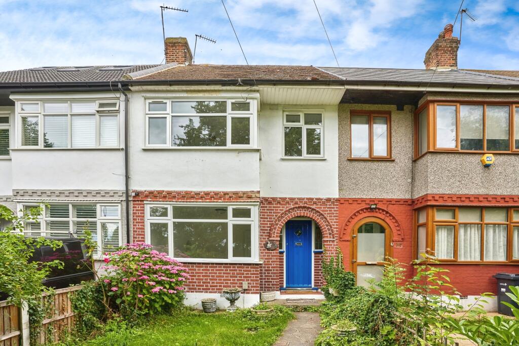 Main image of property: Chigwell Road, IG8