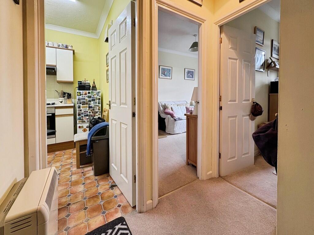 Apartment in Stoford, Barwick - More