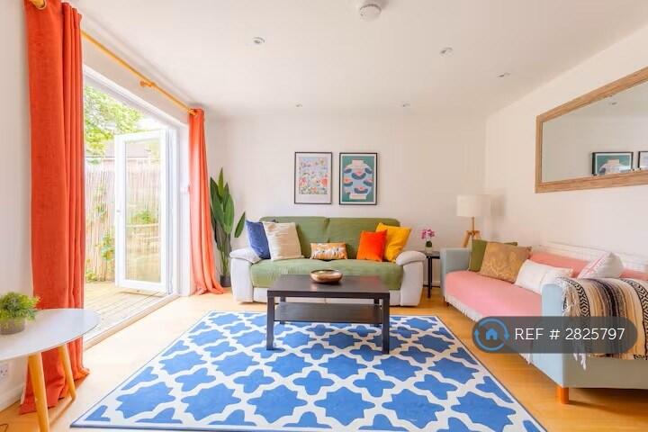 Main image of property: Delverton Road, London, SE17