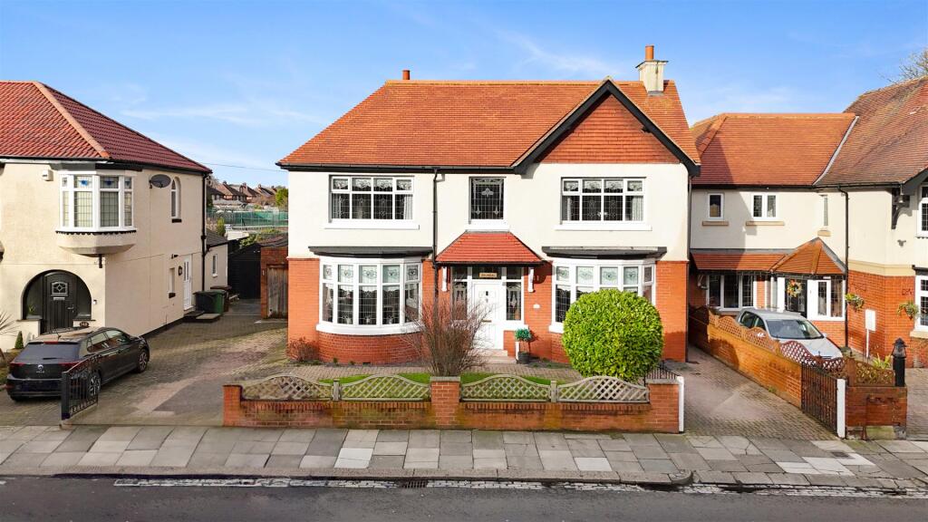 Main image of property: Elwick Road, Hartlepool