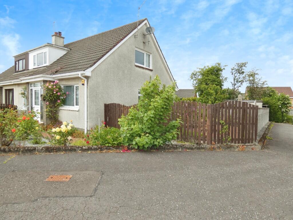 Underwood, Kilwinning, Ayrshire, KA13 photo 3