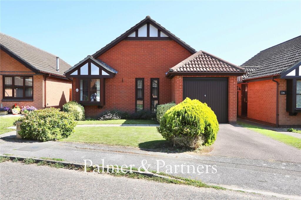 Main image of property: Wincanton Close, Ipswich, Suffolk, IP4