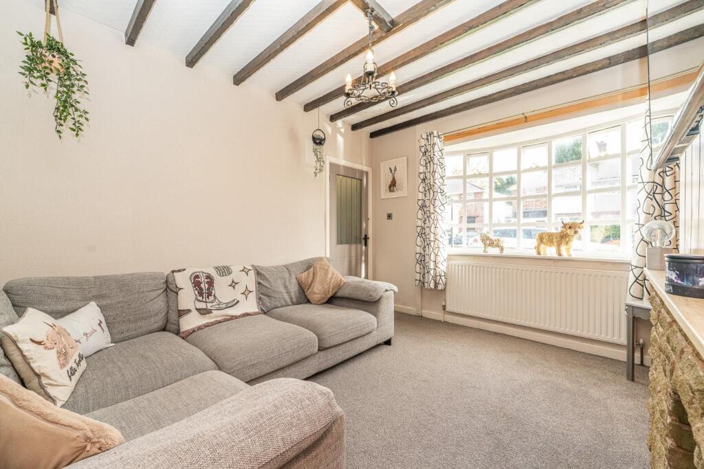 House in Wolverhampton, West Midlands - View 4