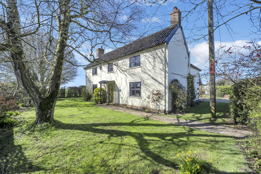 Main image of property: Hardings Lane, Norton, Bury St Edmunds