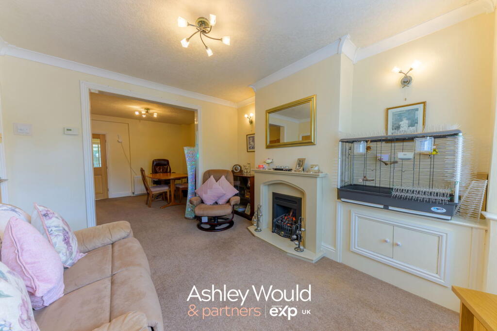 House in Bromsgrove, Worcestershire - View 3