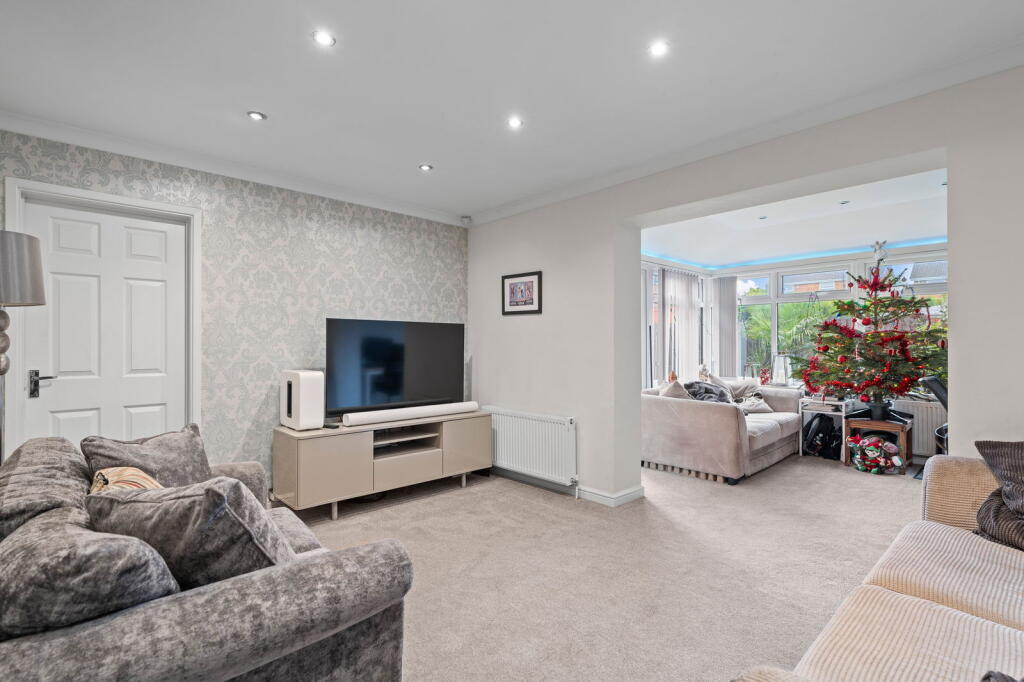 House in Rotherham, Maltby - View 4