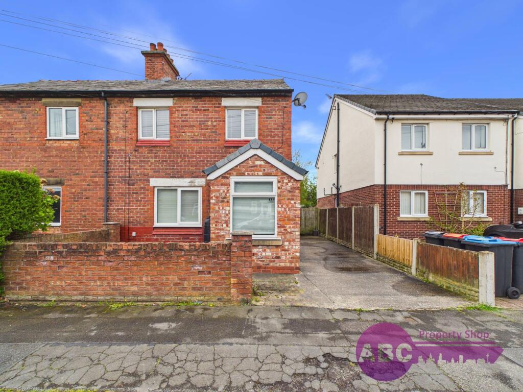 Main image of property: Aldgate, Ellesmere Port, Cheshire, CH65 8EF