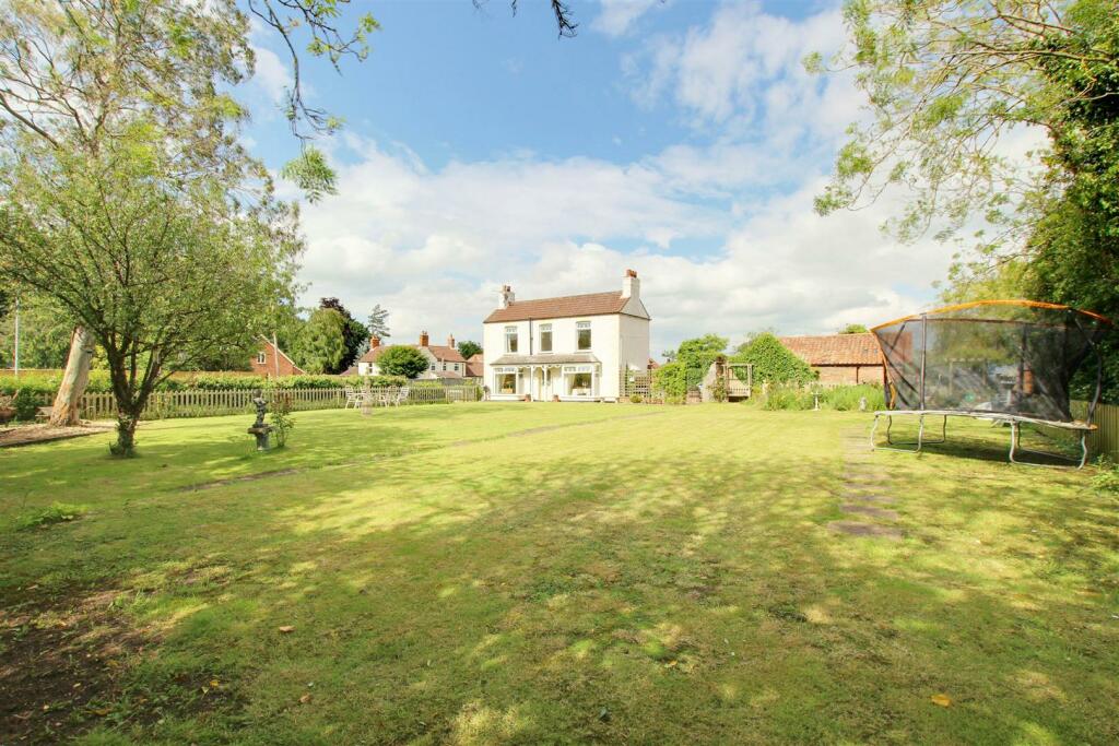 Manby Middlegate, Grimoldby, Louth photo 2