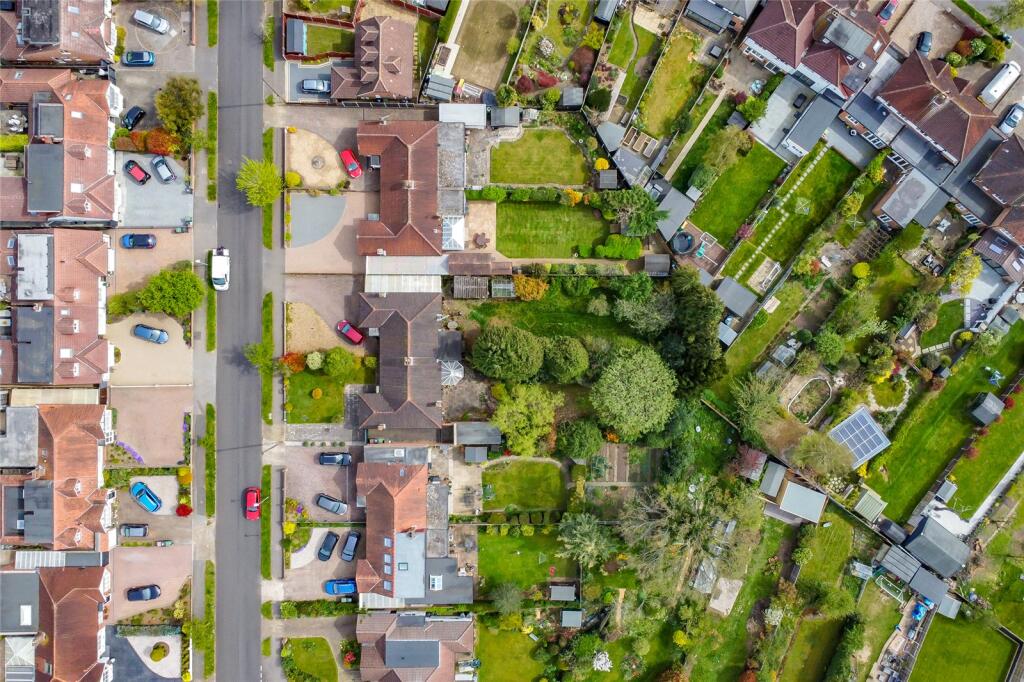 Additional image 19 of Hollybush Avenue, St. Albans, Hertfordshire, AL2