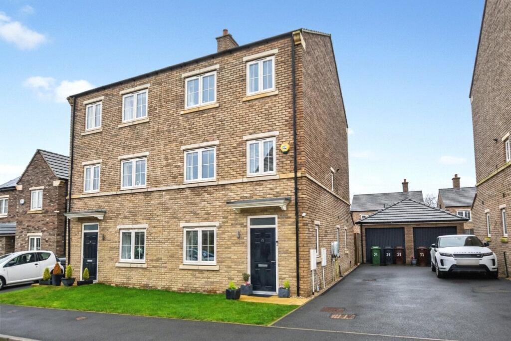 Main image of property: Naylor Avenue, Yeadon, Leeds, West Yorkshire