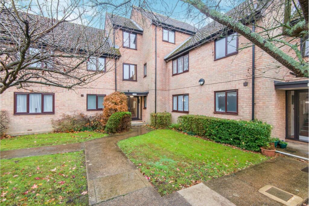 Main image of property: Oakhill Close, Chandler's Ford, Eastleigh, SO53