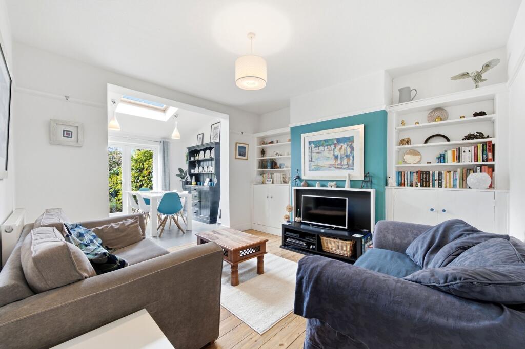 House in Cambridge, Chesterton - More