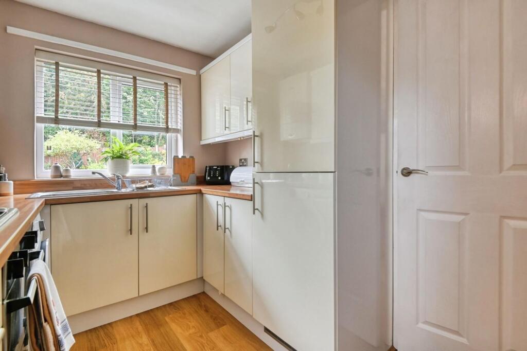 House in Tamworth, Stonydelph - More