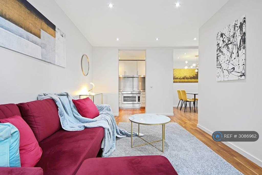 Apartment in London - View 3