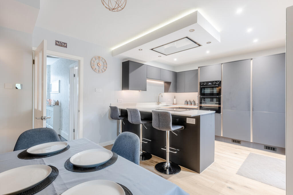 Main image of property: Warren Road, Filton, Bristol, Gloucestershire