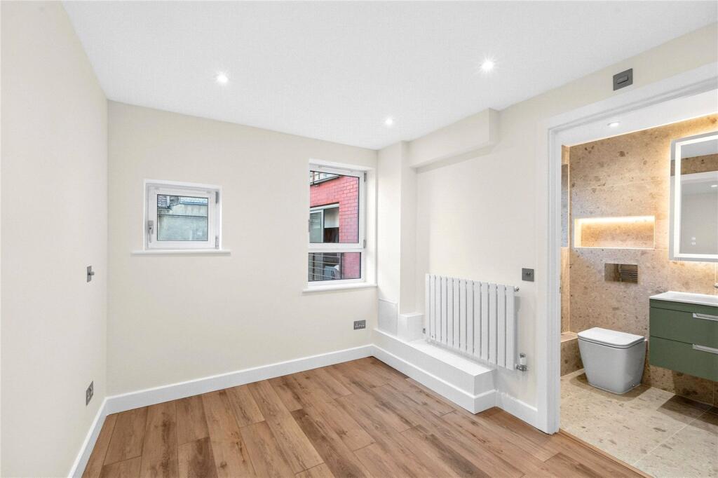 Apartment in London - View 4