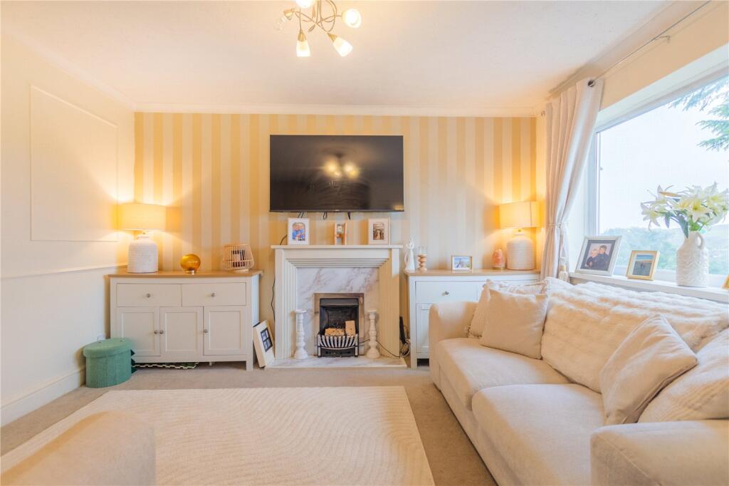 3-bed terraced on Ainsdale Drive, Whitworth, Rochdale, Lancashire, OL12, £210,000