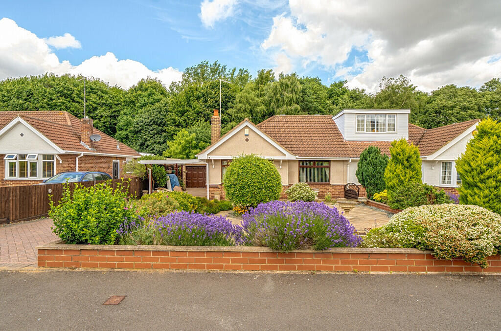 House in Rugby, Warwickshire - View 4