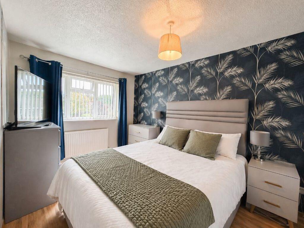 House in Newport, Bishton - View 5