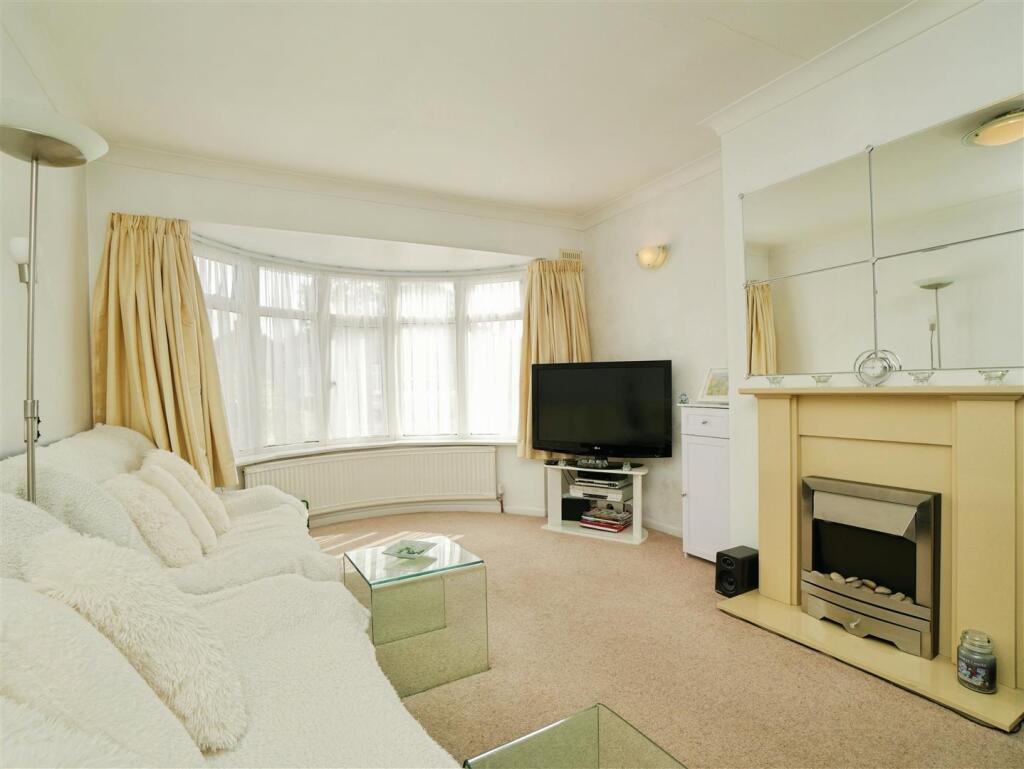 House in York - View 4