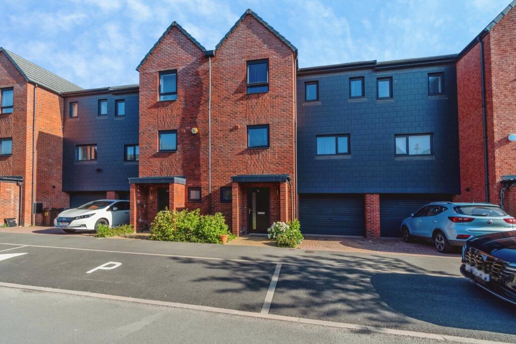 Main image of property: Lancaster Drive, WOLVERHAMPTON, West Midlands, WV11