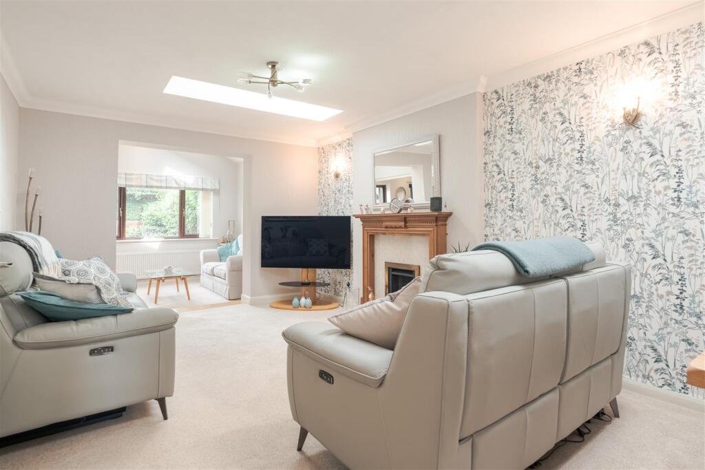 House in Lancaster - View 2