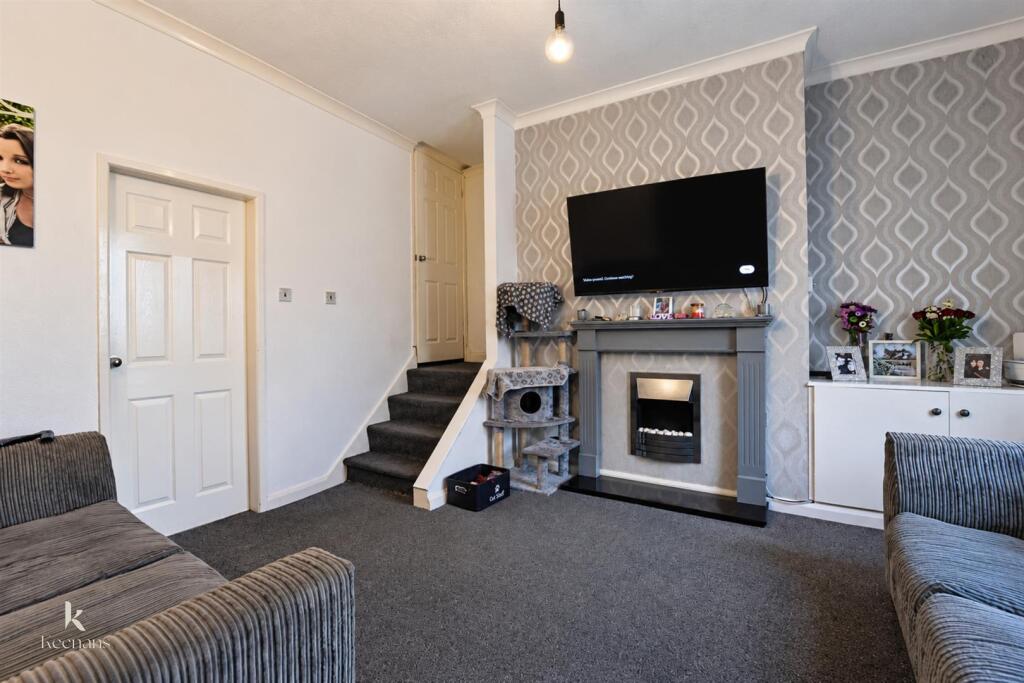 House in Rochdale, Trub - View 3