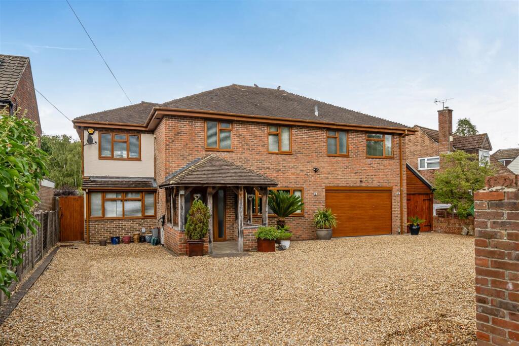 Main image of property: Burridge Road, Burridge