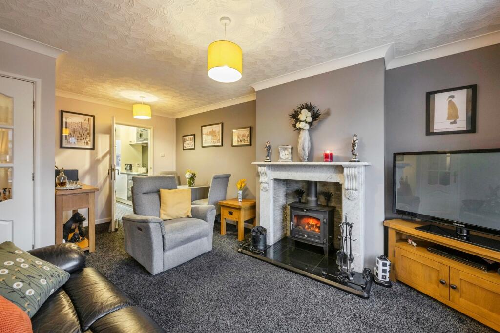 Lynton Close, Scunthorpe photo 3
