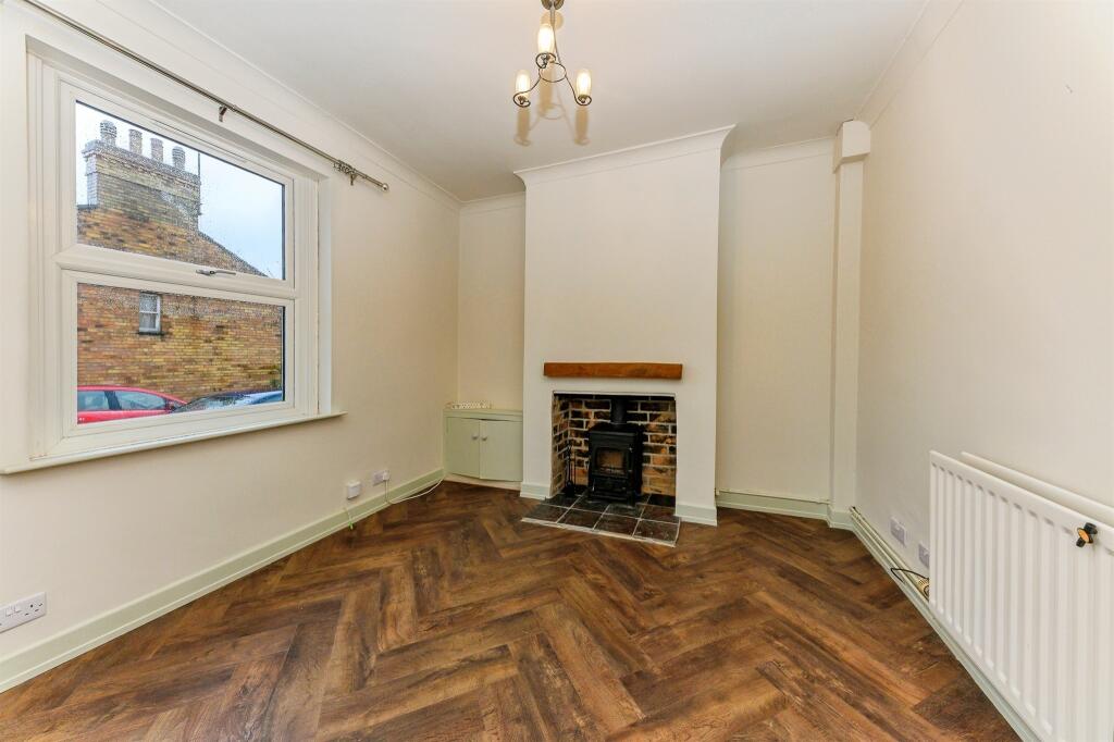 Coalville Cottages, Stamford - View 2